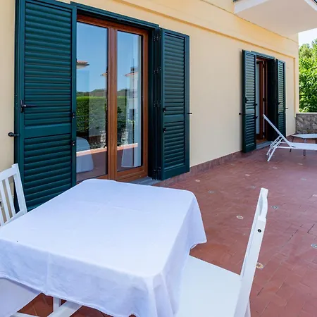 Appartamento Maison Cipriani SantʼAgata sui Due Golfi